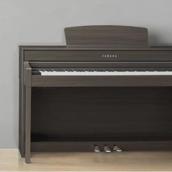 Yamaha Clavinova CLP 645 Darkwalnut Digital Piano