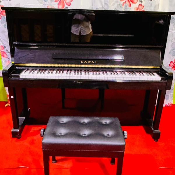 Kawai BL31 Upright Piano (936967)